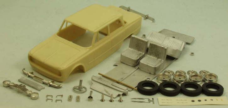 1964-1971 Alfa Romeo Giulia Super 1,3 / 1,6 unpainted 1/24 whitemetal/pewter kit