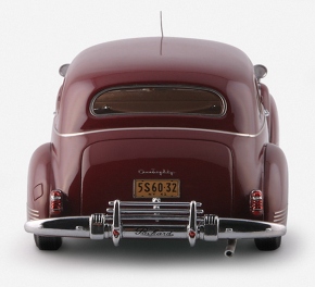 1941 Packard 180 7 Persons Sedan dark red 1/43 ready made