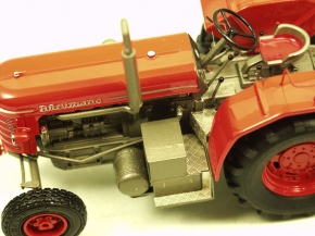 Hürlimann D800 Agriculture "limited edition" 250pcs grey-red 1/32 ready made