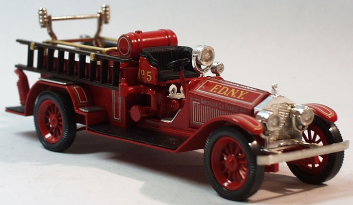 1924 American La France Pumper FDNY red 1/43 ready made