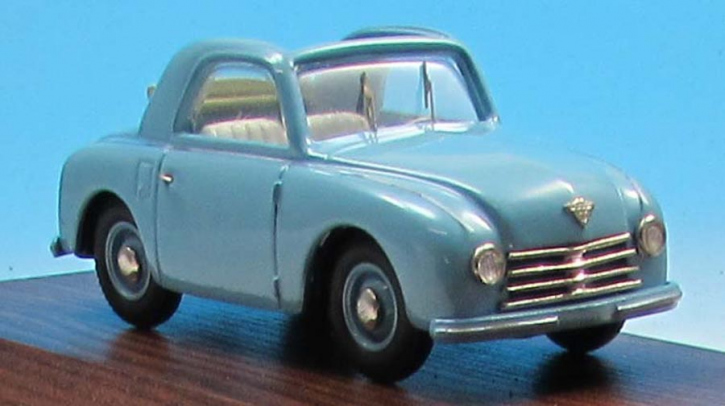 1950-1954 Gutbrod Superior Cabr./Lim. hellblau 1/43 Fertigmodell