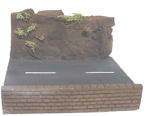 Mountain road with walls and rock face n/a 1/43 ready made