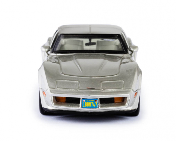 Maquette Chevrolet Corvette America 1980 - 4 Portes, Toit Ouvrant Rouge - Échelle 1/43 Résine - Neuf