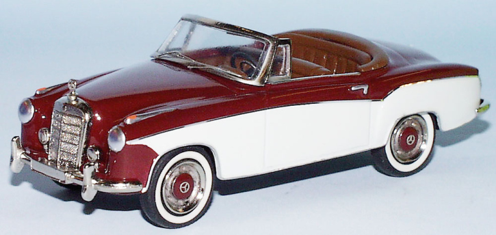 1958 Mercedes 220 S Cabriolet brun-beige 1/43 métal blanc/étain tout monté 1958 Mercedes 220 S Cabriolet brun-beige 1/43 métal blanc/étain tout monté