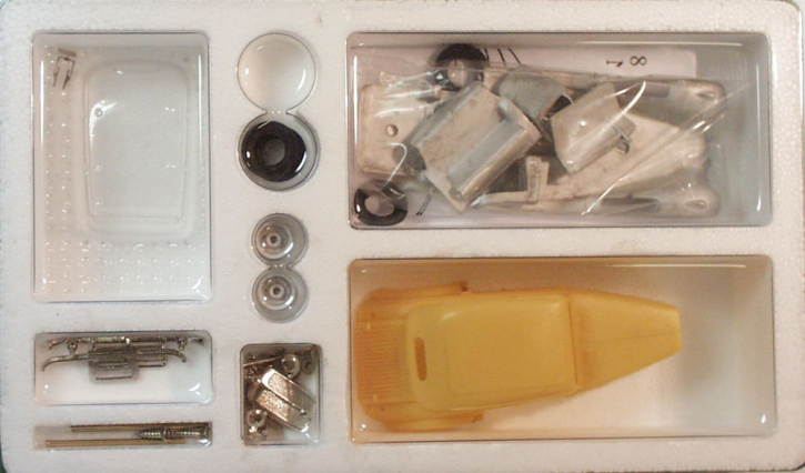 1934 Horch 830 3 Liter V8 limousine 4 portes non peint 1/43 kit 1934 Horch 830 3 Liter V8 limousine 4 portes non peint 1/43 kit