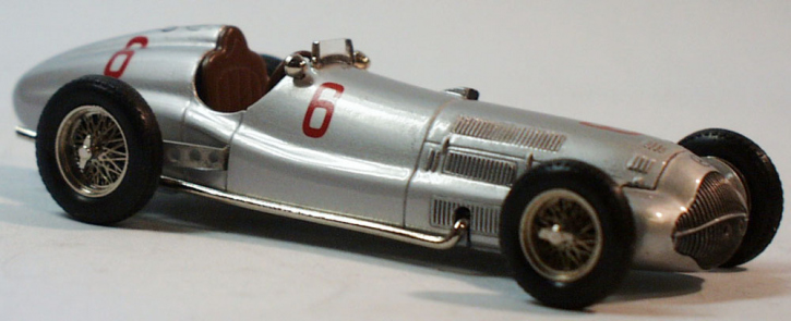 1938 Mercedes W 154 GP Monoposto No.6 silber 1/43 Zinnlegierung Fertigmodell