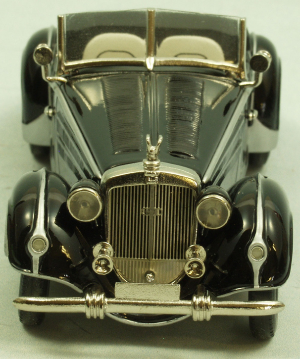 1938 Horch 855 Roadster non peint 1/43 métal blanc/étain kit 1938 Horch 855 Roadster non peint 1/43 métal blanc/étain kit