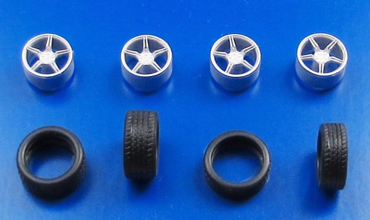 Radset 201-03 4x Felge Design Abt FR + Reifen unlackiert 1/43 Bausatz