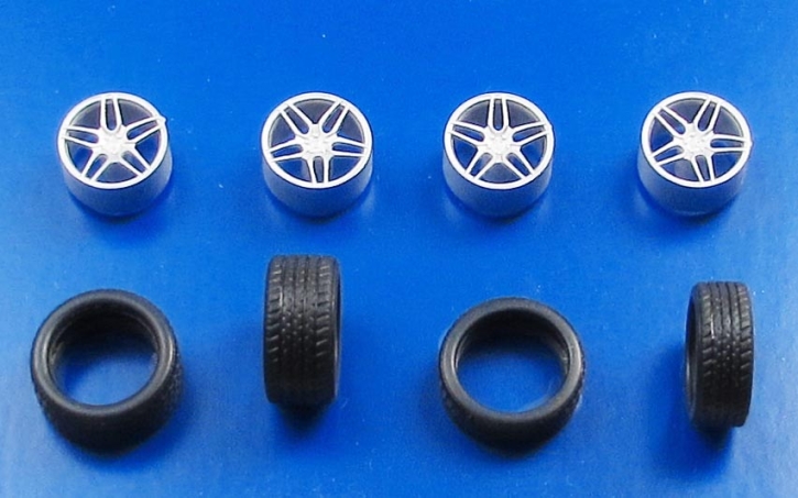 Radset 203-03 4x Felge Design F430 + Reifen unlackiert 1/43 Bausatz
