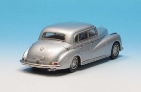 1951-1954 Mercedes 300 Limousine (W 186) "Adenauer" (1951-1954) silber 1/43