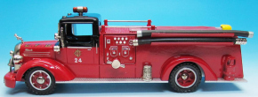 1951 Mack Pumper Model L Typ 95 Eng. Co. 24 Chicago, IL rouge 1/43 tout monté