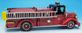 1951 Mack Pumper Model L Typ 95 Eng. Co. 24 Chicago, IL rouge 1/43 tout monté