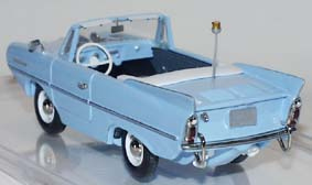 1960-1963 Amphicar Metall hellblau 1/43 Fertigmodell