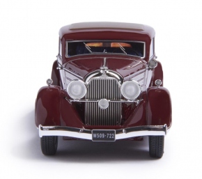 1932 Austro-Daimler ADR8 Alpine Sedan red 1/43 ready made