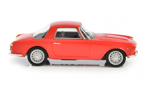 1961 Cisitalia DF85  Coupe par Fissore rouge 1/43 tout monté