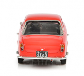 1961 Cisitalia DF85 coupe by Fissore rot 1/43 Fertigmodell