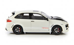 2010 Porsche Cayenne 2 portes  Coupe blanc 1/43 tout monté