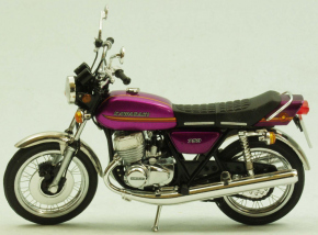1973 Kawasaki 750 H2A "Mach IV" 1973 purpurrot 1/18 Fertigmodell