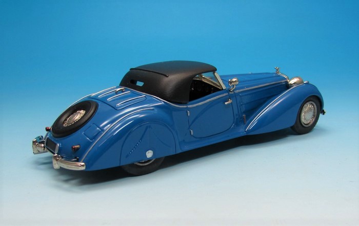1939 Horch 853 (1939) Cabriolet "Erdmann & Rossi", Dach geschlossen hellblau