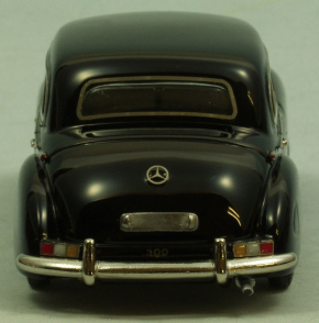 1951-1954 Mercedes 300 limousine (W 186) "Adenauer" (1951-1954) noir 1/43