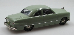 1950 Ford Club Coupe V8 grün 1/43 Zinnlegierung Fertigmodell