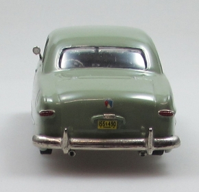 1950 Ford Club Coupe V8 grün 1/43 Zinnlegierung Fertigmodell